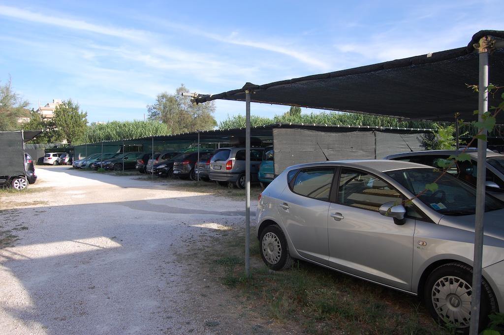 Hotel Elite Cattolica Exterior photo